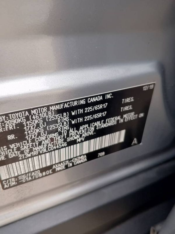 Thumbnail 8 of 2020 Toyota RAV4 XLE